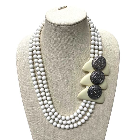 Vintage White Beaded 80s Statement Necklace - Picture 1 of 6